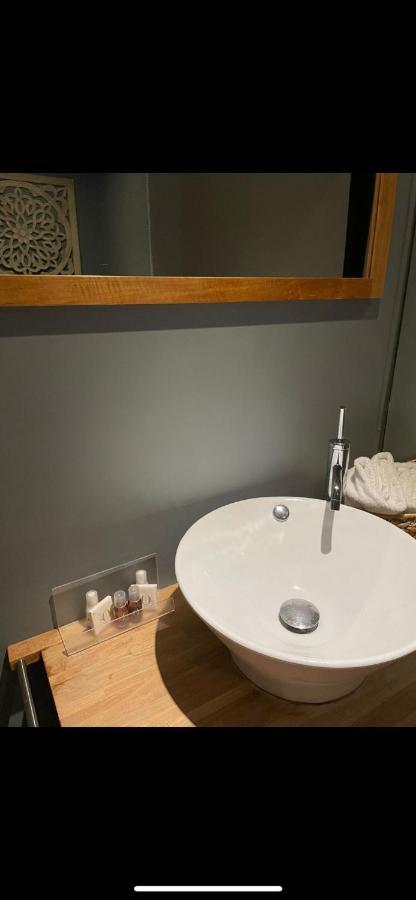 Park Hotel Airport Charleroi Zewnętrze zdjęcie